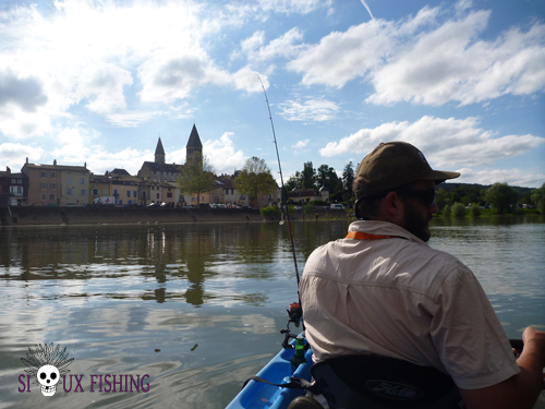 Pêche en kayak en Saône à Tournus