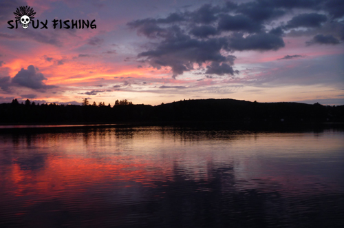 Lever de soleil aux Settons