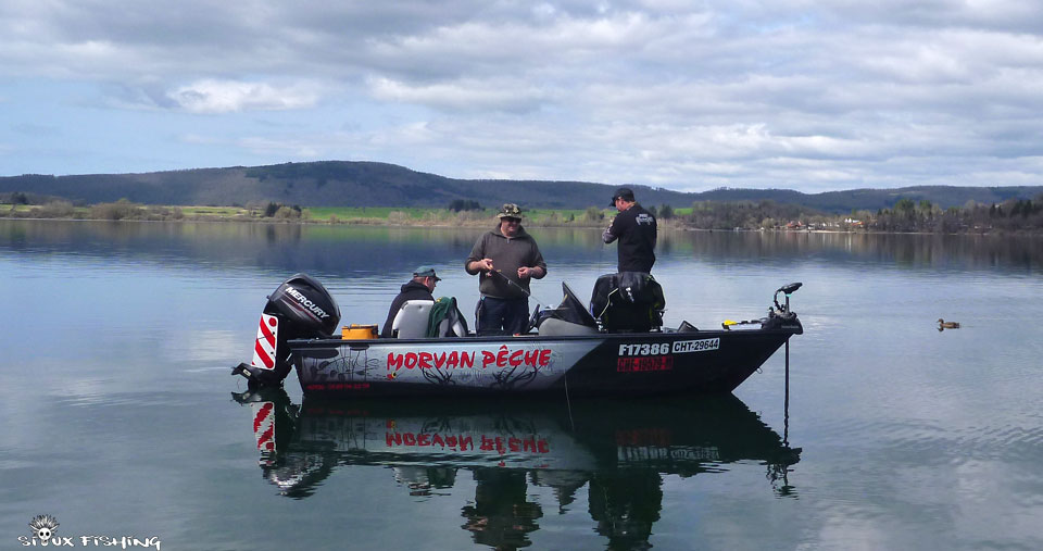 Esoxiste et Morvan Pêche au lac Chalain Esoxiste et Morvan Pêche au lac Chalain